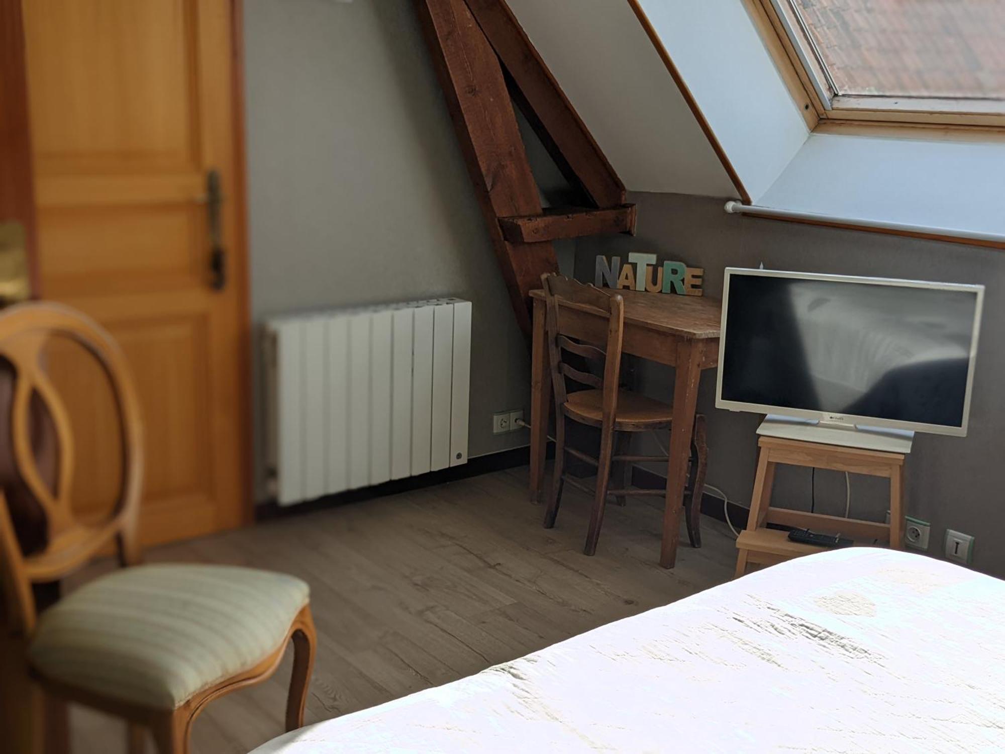 ホテル La Ferme Du Guindal マルキーズ 部屋 写真